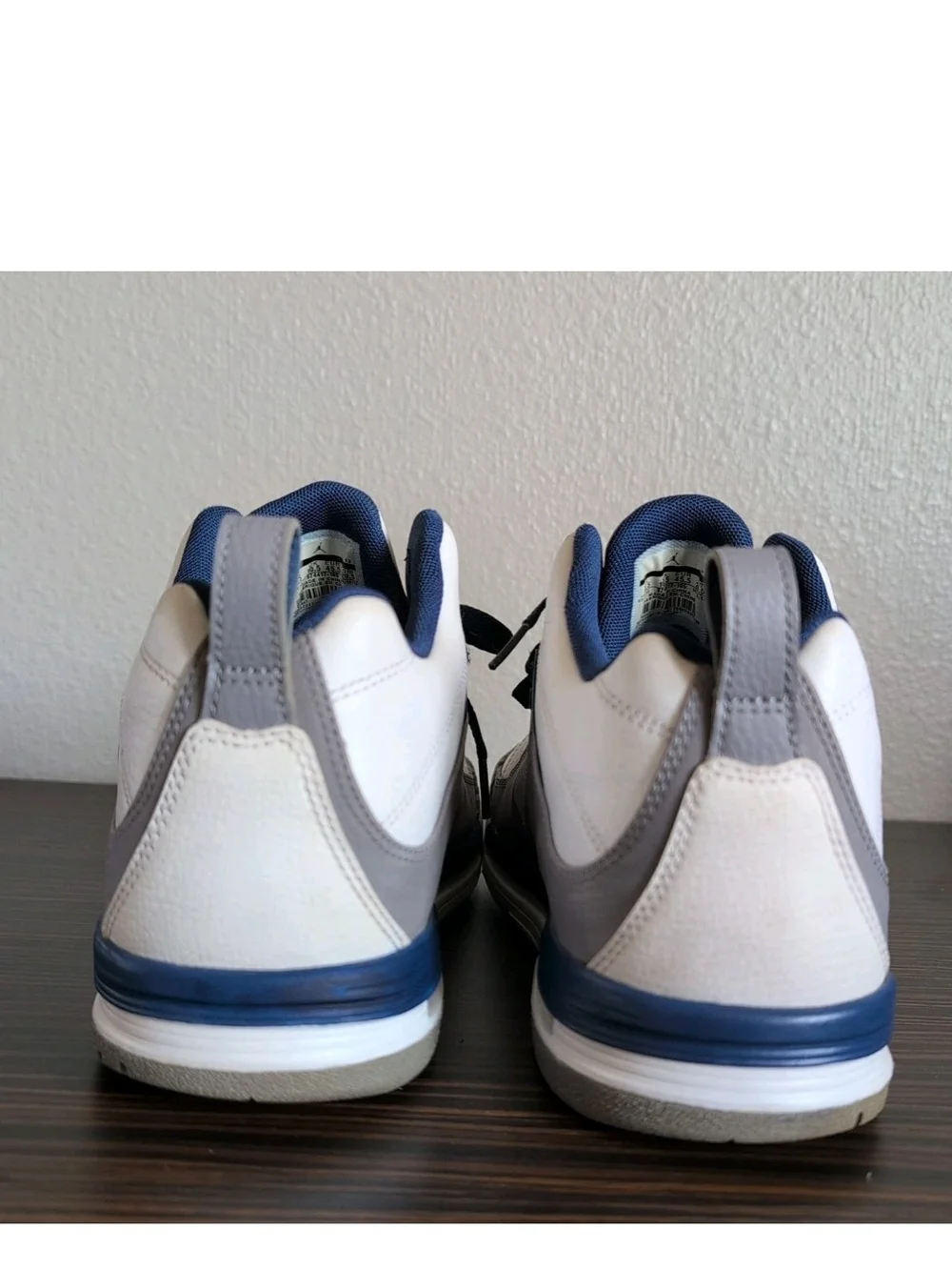 Jordan colors mid